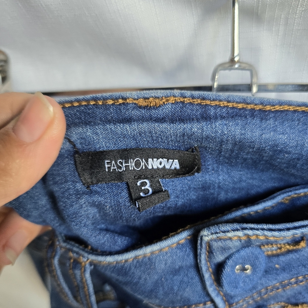 Flare it's Jeans - Picture 3 of 6
